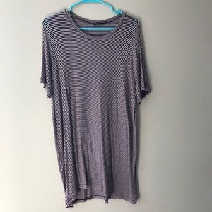 Maroon & White Brandy Melville Dress 🌸